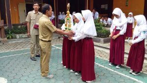 SD Negeri Jatibarang 1 Menuju Prestasi.