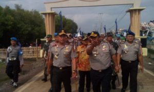 Kunjungan Kapolda Jabar Dalam Rangka Bhakti Sosial Dan Deklarasi Pemilu 2019 Dengan Nelayan Indramayu.