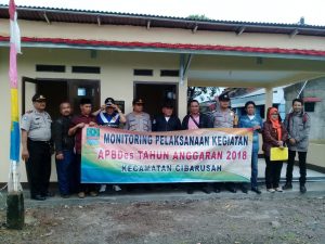 Team Monitoring Kecamatan Cibarusah Tinjau Kegiatan Di Desa Cibarusah Kota.