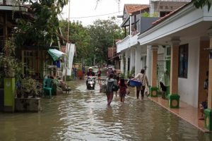 Banjir Besar Di Lima Kecamatan Di Indramayu Berangsur Surut