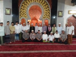 Kapolres Bogor Safari Ramadhan Dengan Sholat Shubuh Berjamaah Mesjid Al Muarrofah