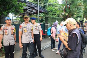 Kapolda Jabar Siapkan Pengamanan Di Rumah Duka Alm. Ibu Any Yudhoyono