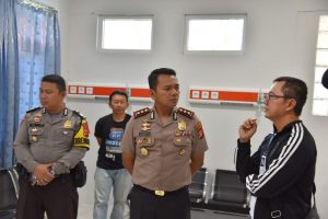 Kapolres Cirebon Polda Jabar Menjenguk Komunitas Gowes Di RS. Gunung Jati Cirebon