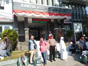 Pengamanan Kepulangan Jama’ah Haji Kloter 02 Kabupaten Cianjur 2019 oleh Polres Cianjur Polda Jabar
