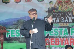 Bupati Tutup Festival Pesta Rakyat ke-18 Kampung Budaya Lembur Tengah