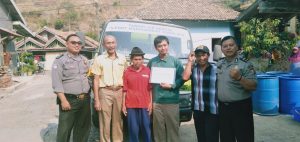 Polda Banten Bersama PDAM Kota Cilegon Salurkan Air Bersih