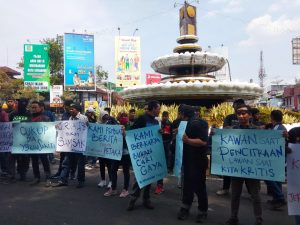 Ratusan Wartawan Sukabumi LJS, Gelar Aksi Demo Tolak 10 Pasal RUU KUHP Tentang Jurnalistik