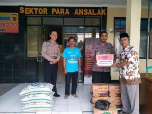 Kapolres Sukabumi Beri Bantuan untuk Yayasan Yatim Piatu Rahmatul Ummah Bojong Longok