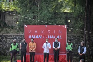 Ridwan Kamil Dampingi Presiden RI Tinjau Vaksinasi COVID-19 di Kota Bogor