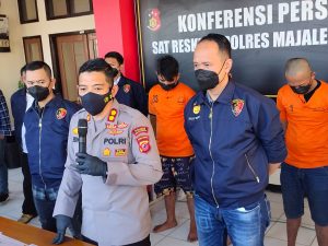 Satreskrim Polres Majalengka Berhasil Menangkap Tiga Polisi Gadungan Penyekapan Penjaga Toko