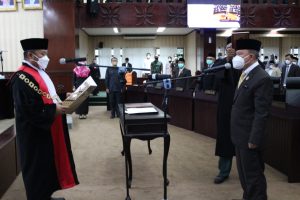 Pergantian Ketua DPRD Kota Bekasi Dari Chairoman J.Putro Kepada Saifuddaulah Untuk Priode 2019- 2024