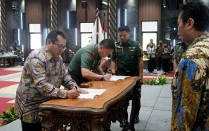 Penandatanganan PKS Antara SMSI Dengan TNI AD, Bentuk Sinergi Dalam Menjaga NKRI