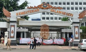 Demo ke Kemendagri, Masyarakat Desak Tito Karnavian Copot Pj Bupati Bekasi Dani Ramdan