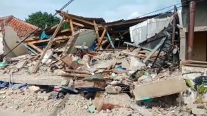 Mirisnya Kondisi Para Pengungsi Korban Gempa Di Kabupaten Cianjur