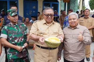 Festival Durian dan Pasar Leuweung, Bupati ” Pengembangan Pertanian Dukung Percepatan Pembangunan Daerah “