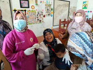Kadis Perikanan Monev Sub PIN Polio di Bojonggenteng,” Semua Antusias dan Bersinergi”