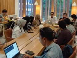 M Andrean Saefudin: Bagaimana Masa Depan Demokrasi Indonesia?
