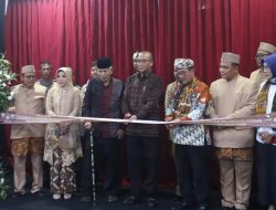 Hadiri Peresmian Gedung KPU Kabupaten Cirebon, Bupati Imron: Semoga Hajat Pemilu Berjalan Dengan Baik