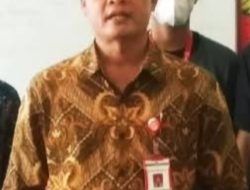 Kepsek SMK PGRI Sukamakmur Lakukan Sosialisasi Sekolah Gratis Kepada Masyarakat Sukamakmur