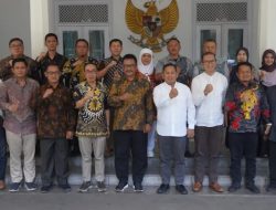 Bupati Terima Kunjungan Sekertaris Kemenkop, Bahas Koperasi Desa Merah Putih