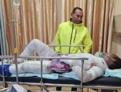 Kapolsek Cileungsi Jenguk Korban Ledakan Gudang Gas Yang Diduga Oplosan di Wilayah Kirab