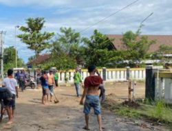 Disperkim Berjibaku Bersihkan Alun Wlun Cangehgar Palabuhanratu Pasca Banjir