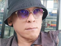 Waduh… Diduga Pejabat Bekasi pesta karoke dengan Seragam Dinas Bersama LC Pirang